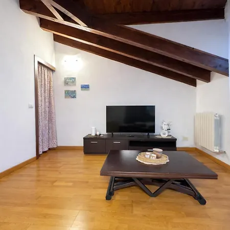 L'arche - The Rustic Loft